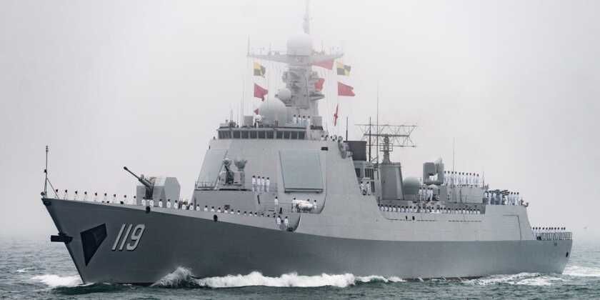 Chinese PLA Navy Type 052D Destroyer