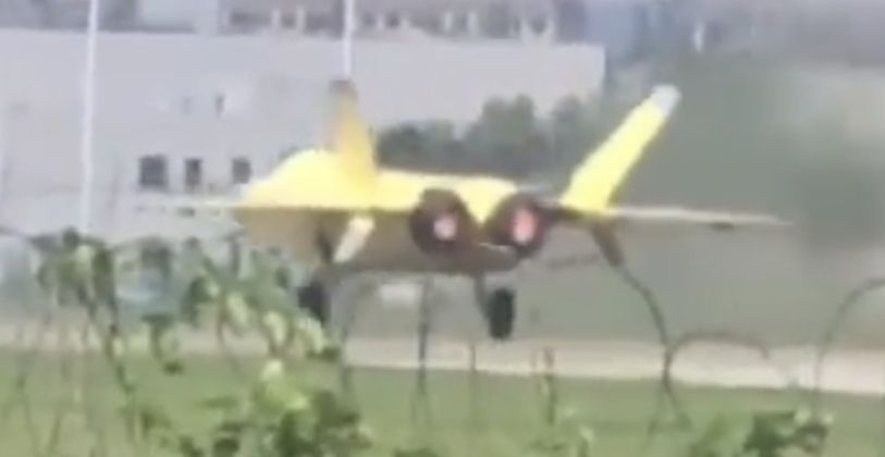 J-20 Prototype First Flight with Twin WS-15s