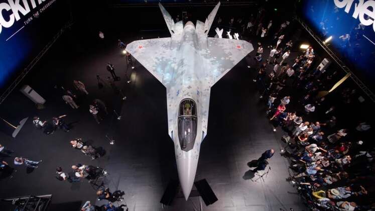 Checkmate Fighter Model 