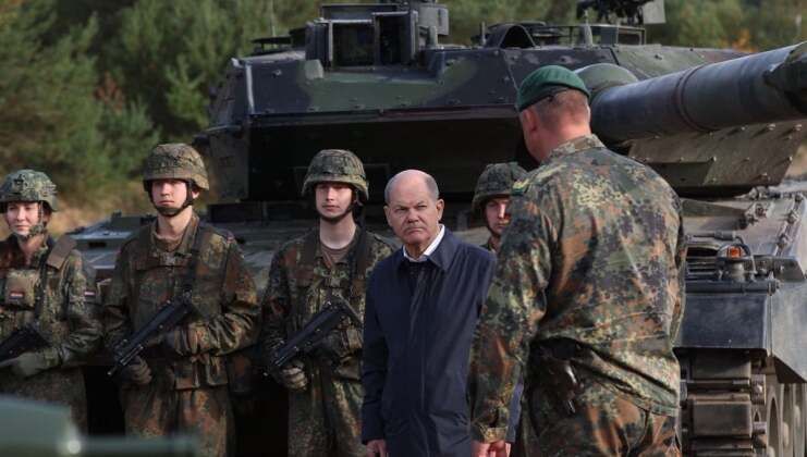 German Chancellor Olaf Scholz With Leopard 2 Tanks and Personnel