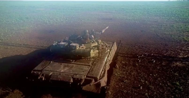 Russian Army T-80 in Combat in Ukraine