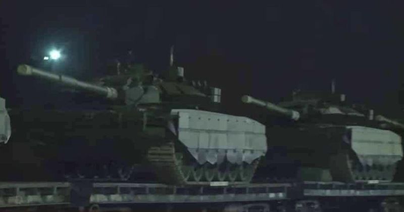 T-72s Enhanced with T-90M-Type Armour