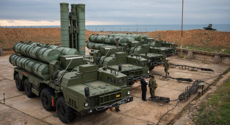 Missile Batteries From S-400 System 