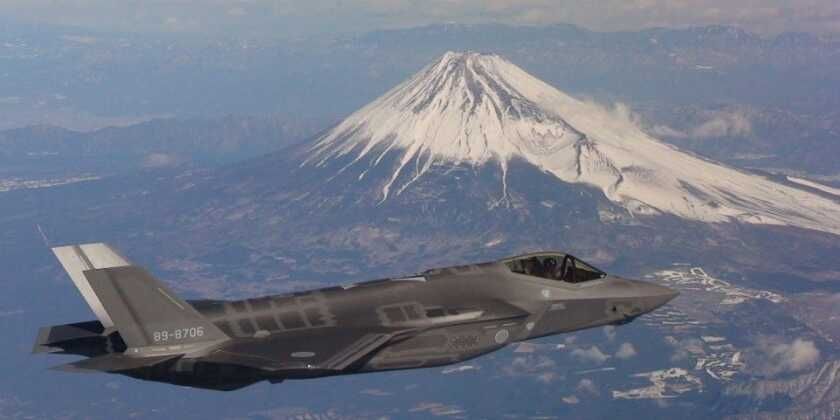 F-35 Stealth Fighter Flies Near Mount Fuji
