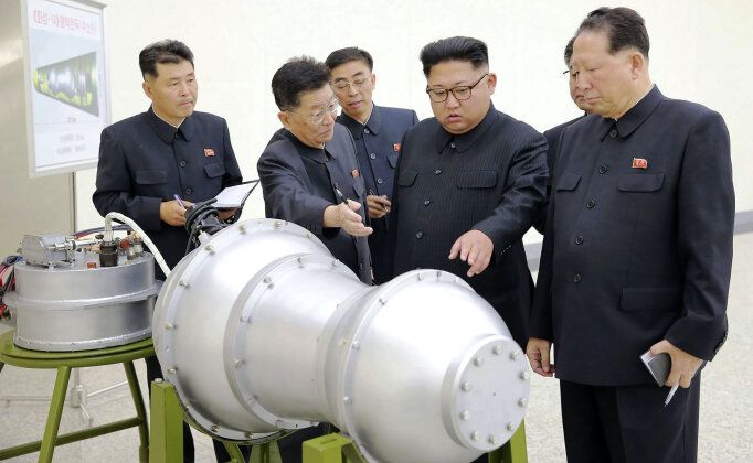 North Korean Leadership Inspect Miniaturised Nuclear Warhead