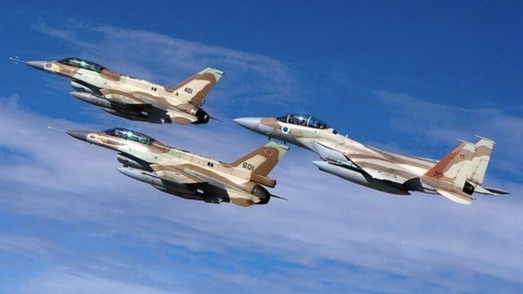 Israeli F-16s Leading Heavyweight F-15