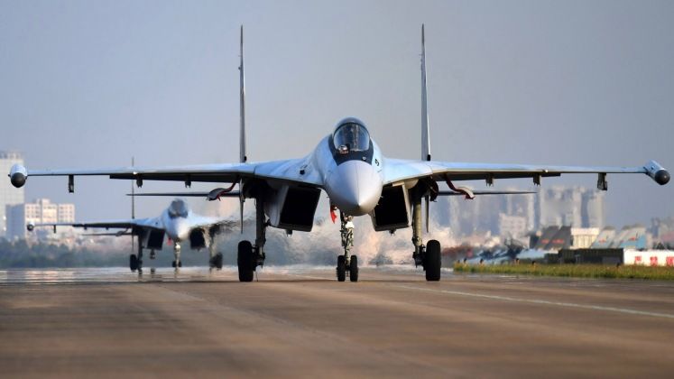Chinese Su-35 '4++ Generation' Medium Fighter