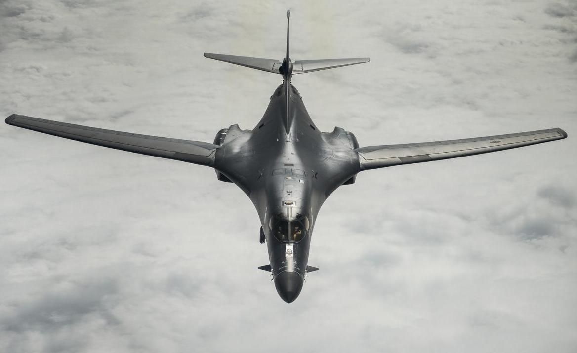 B-1B Intercontinental Range Supersonic Bomber