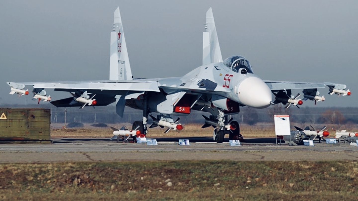 Su-27SM3 Flanker Heavyweight Air Superiority Fighter