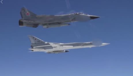 Tu-22M and MiG-31K with Kh-47M2 Hypersonic Ballistic Missiles