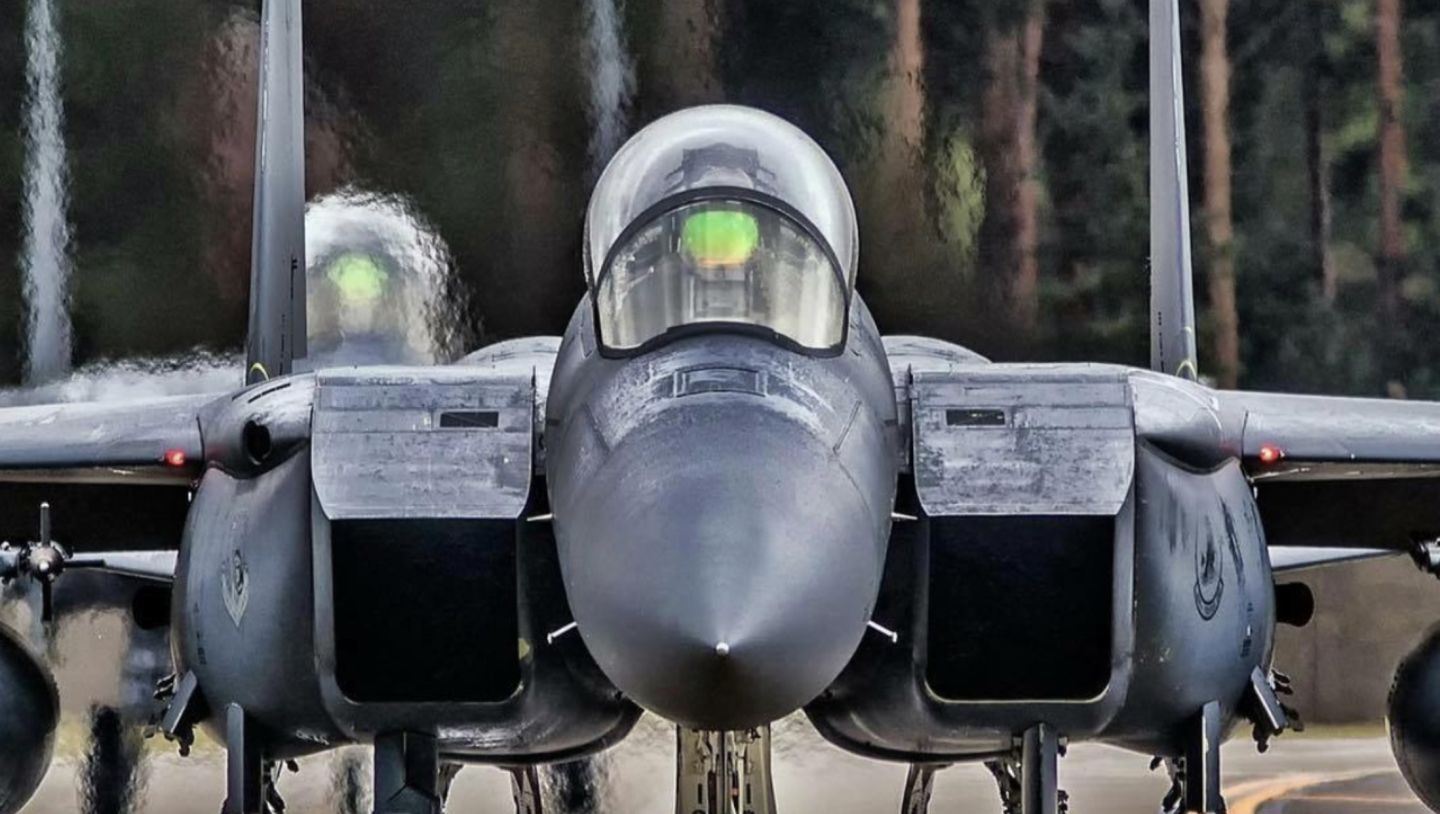 F-15 Eagles 