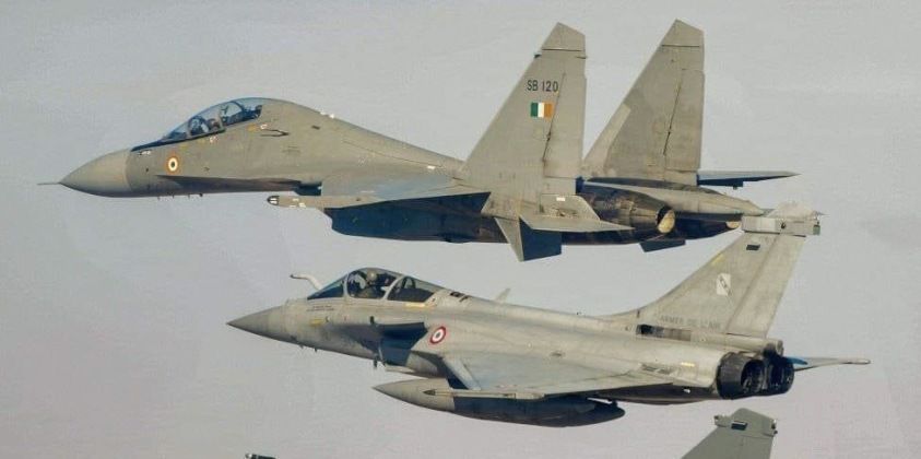 Su-30 (top) and Rafale Fighters