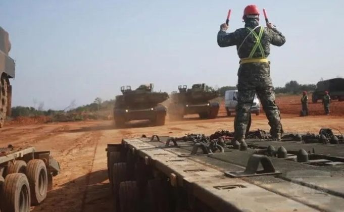 Republic of China Army Exercises Simulating Transport of Abrams Tanks 