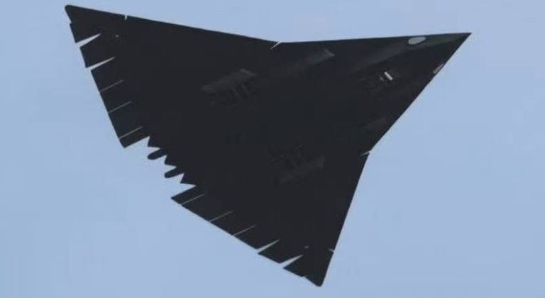 Fourth Flight Prototype of Chinese Sixth Generation Fighter - A Leading Challenge to F-35 Sensor Capabilities