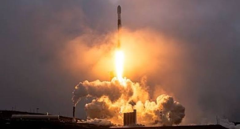 SpaceX Falcon 9 Rocket Launch