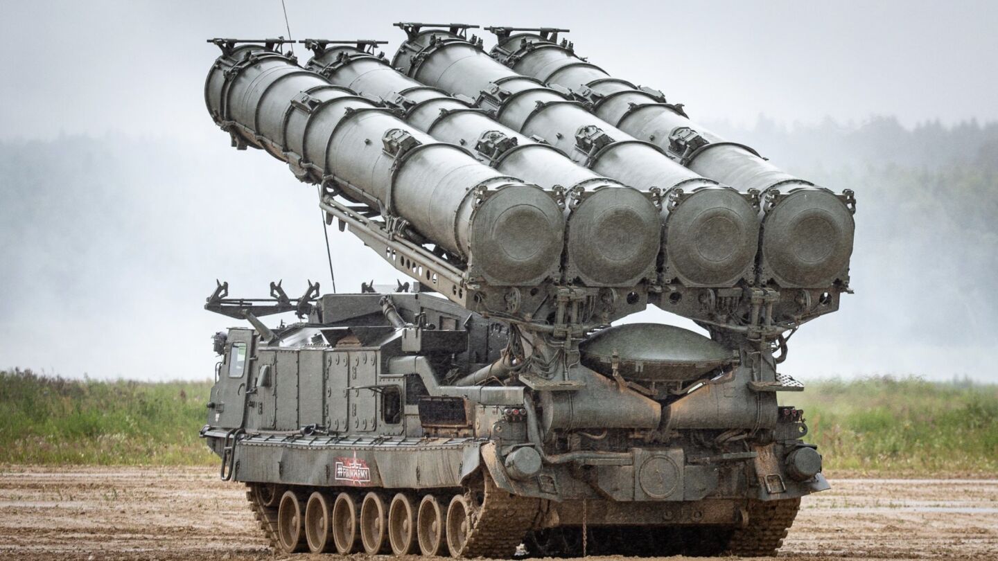 Ống phóng từ hệ thống phòng không S-300V.