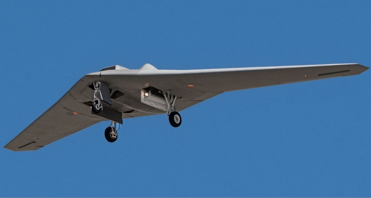 미 중앙정보국 RQ-170 스텔스 무인기