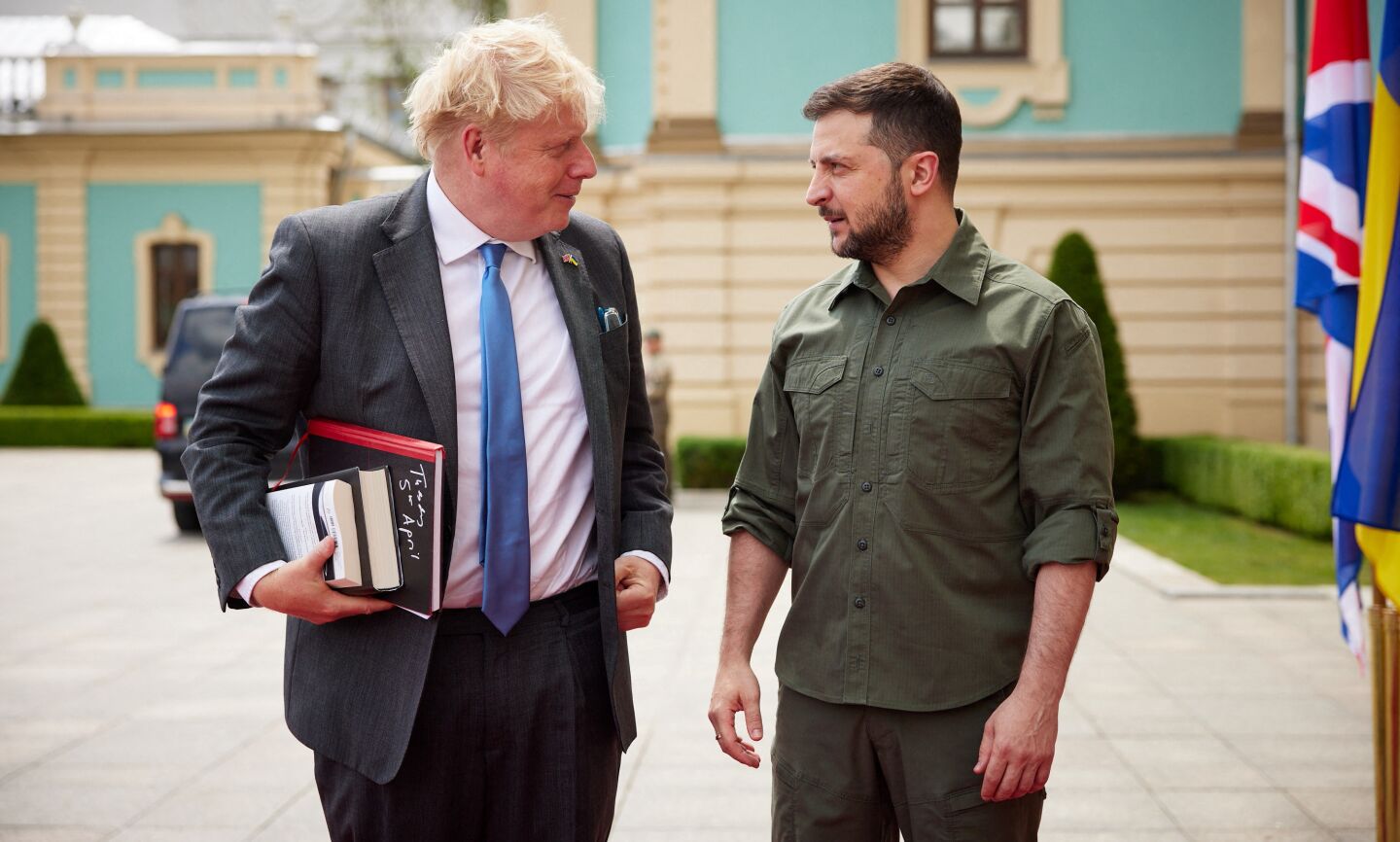 Boris Johnson Meets Volodymyr Zelensky in Kiev