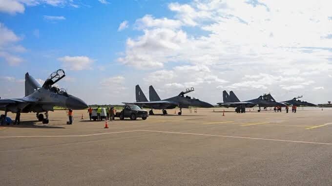 Algerian Air Force Su-30MKA Fighters in Niamey